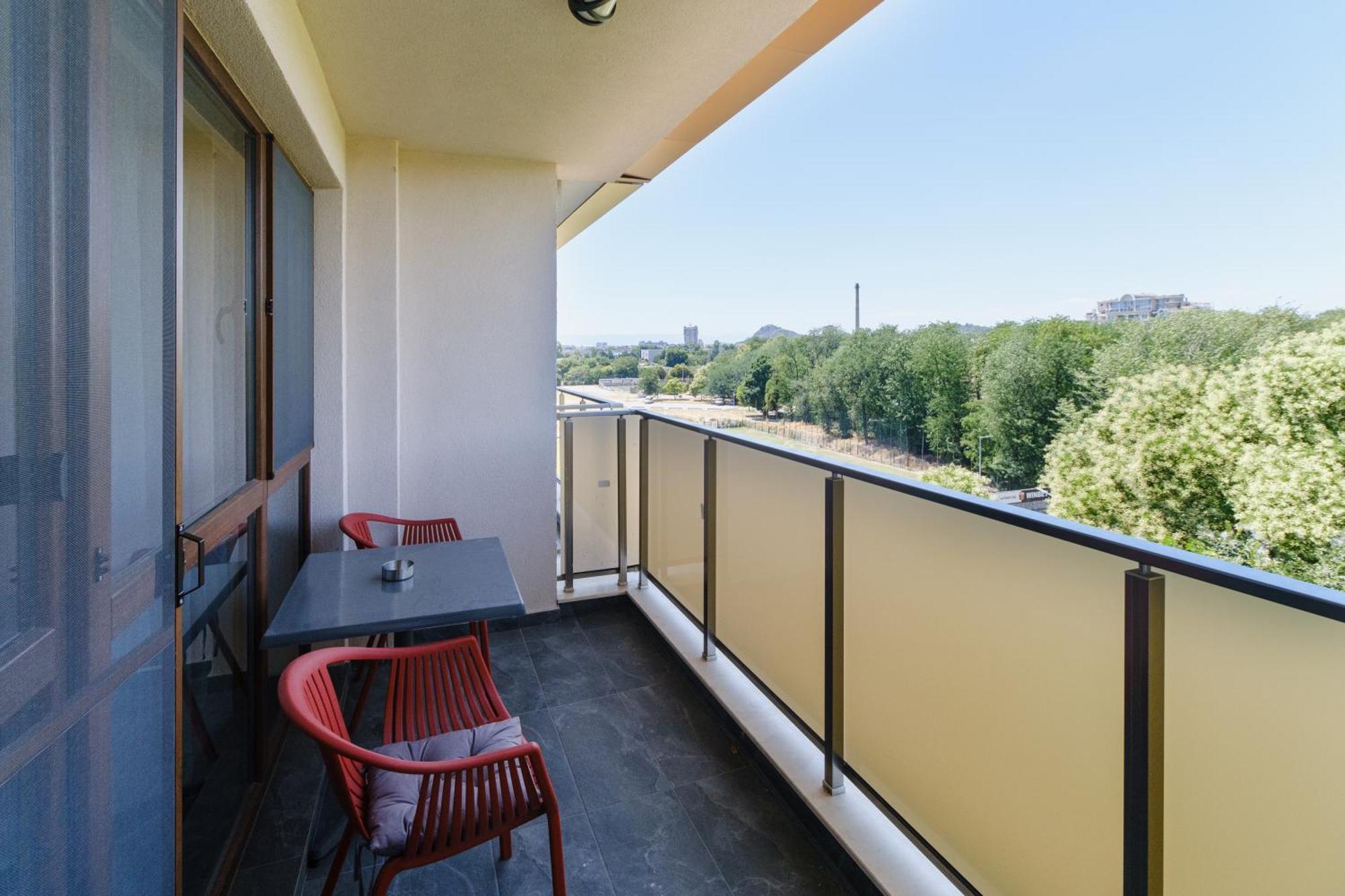 Lauta Forest 1-Bedroom Apartment Φιλιππούπολη Εξωτερικό φωτογραφία